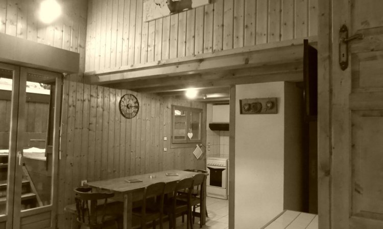 Séjour location appartement 7 personnes : Le Bief 60 m² - Les Carroz - Location Moret 